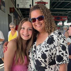 Meet your Posher, Abby